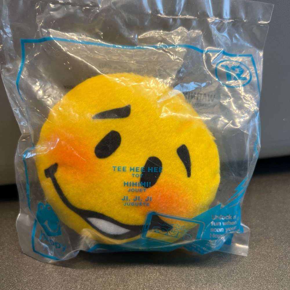 McDonald’s Happy Meal 2016 Emoji Plush Toy Collection (Lot of 7) - Picture 5 of 10